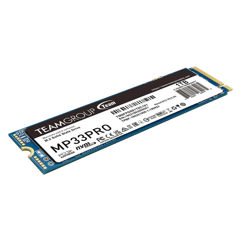 Le Team Group MP33 PRO 1 To est un SSD interne haute performance conçu pour accélérer significativement votre PC fixe ou portable. Grâce à sa technologie NVMe 1.3 et son interface PCIe Gen3x4, il atteint des vitesses impressionnantes allant jusqu’à 2 100 Mo/s en lecture.

Doté de mémoire 3D NAND TLC avec cache SLC dynamique, il offre à la fois rapidité, durabilité et efficacité énergétique. Son format M.2 2280 s’intègre facilement aux cartes mères compatibles, sans câble ni alimentation supplémentaire.

Avec une endurance TBW supérieure à 600 To, ce SSD garantit une longue durée de vie, même en usage intensif (gaming, montage vidéo, développement, etc.). C’est la solution idéale pour donner une seconde jeunesse à votre machine ou booster un nouveau système.