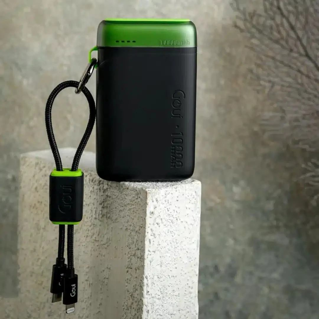 La batterie externe GOUI PWANI 10 000 mAh combine design compact, triple sortie (USB-C & USB-A) et protection avancée. Idéale pour recharger smartphones et tablettes en toute sécurité.