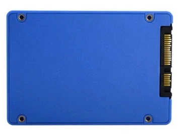 Le NETAC N600S 1 To est un SSD interne 2,5″ performant et économique, idéal pour donner un nouveau souffle à votre ordinateur portable ou PC de bureau. Grâce à son interface SATA III (6 Gb/s), il offre des vitesses de lecture jusqu’à 500 Mo/s et d’écriture jusqu’à 450 Mo/s, permettant des démarrages rapides, une ouverture fluide des applications et un transfert de fichiers plus efficace. Doté de mémoire NAND Flash, ce SSD est conçu pour améliorer les performances globales de vos systèmes, tout en restant accessible. Sa couleur bleu métallique lui donne une finition moderne et distinctive.